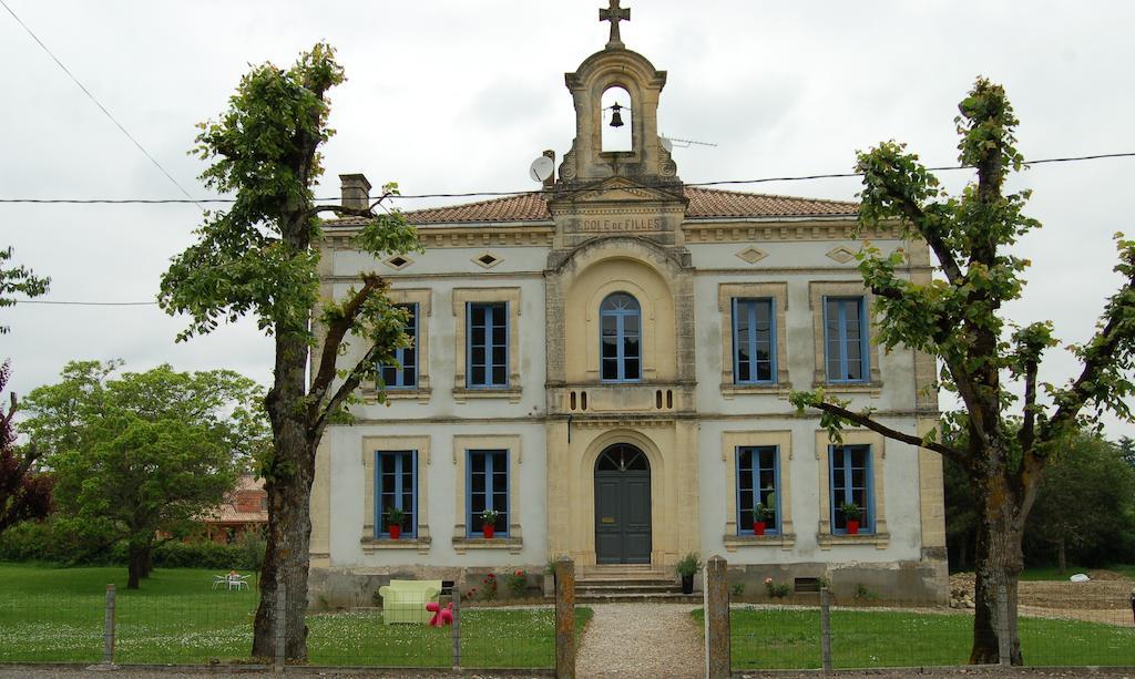 Bed and Breakfast La Vieille Ecole Bourgougnague Exteriér fotografie